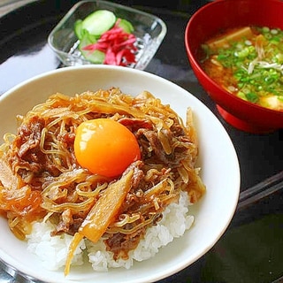 牛肉と牛蒡のすき煮＊どんぶり